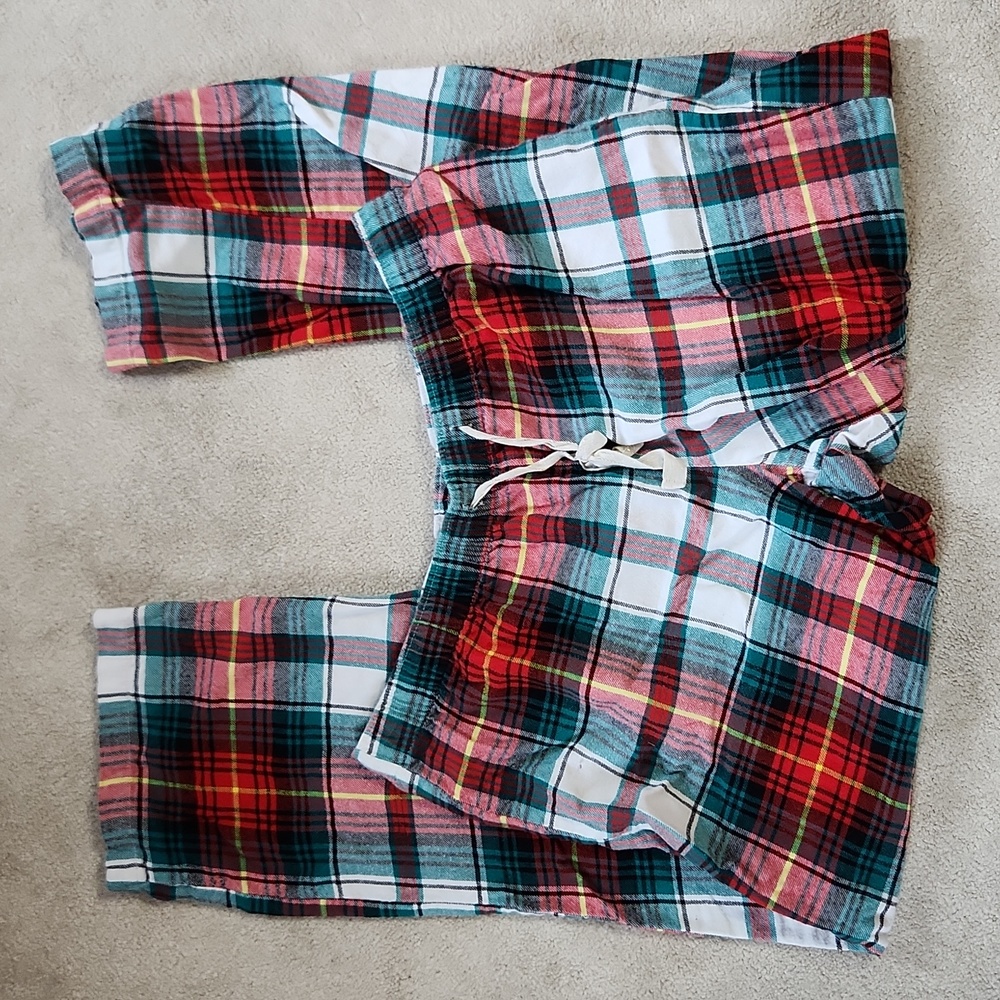 Woman's Flannel Pajama Pants Red/Green/Cream - Large